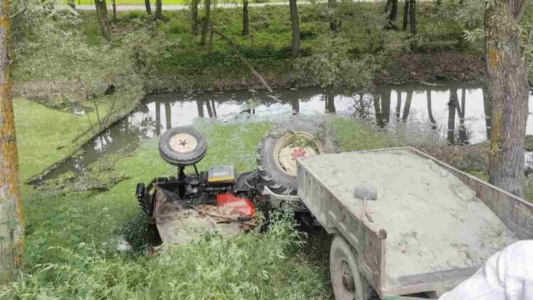 Man Dies After Tractor Overturns in Bandipora