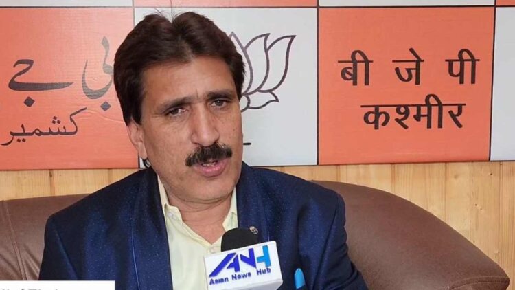 Pakistan Crumbles as India Delivers a ‘Surgical Strike on the Field,’ Says BJP's Altaf Thakur BJP’s Altaf Thakur Slams NC Over Remarks on National Emblem