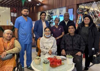 Father Donates Kidney, Gives 21-Year-Old Influencer Daughter a Second Life