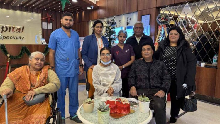 Father Donates Kidney, Gives 21-Year-Old Influencer Daughter a Second Life