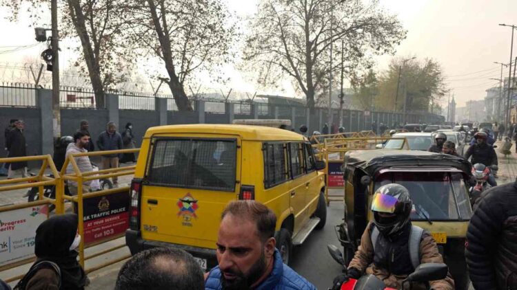 Unidentified Woman Attempts Self-Immolation in Pratap Park Srinagar