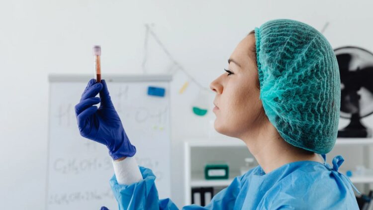 Fake female technician caught collecting patients’ blood samples at hospital in Shimla