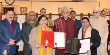 LG Manoj Sinha chairs 84th university council meeting of Kashmir University