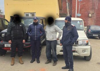 Stunt drivers intercepted in Bandipora, vehicles seized
